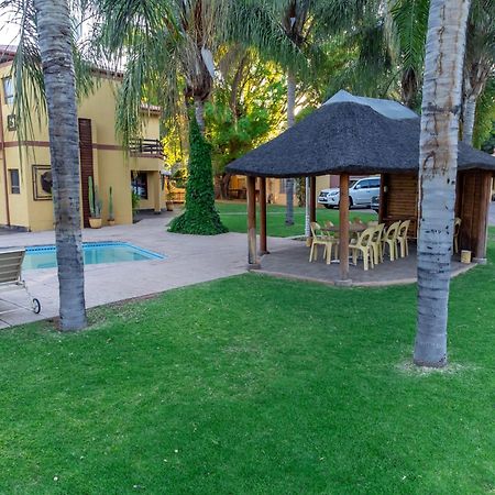 Sunriver Kalahari Lodge Riverside Stay In آبنغتون المظهر الخارجي الصورة